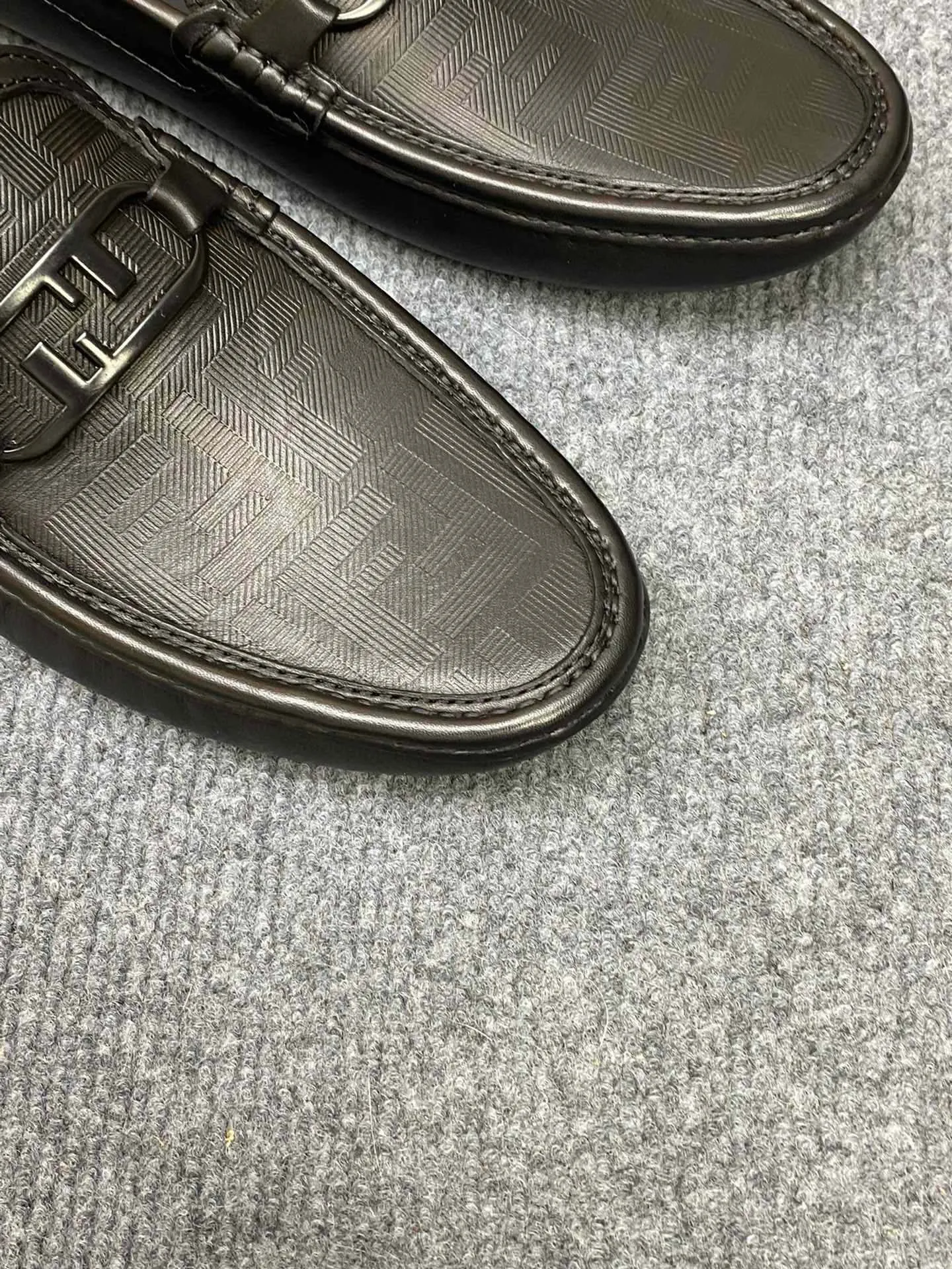 Men's Men's Shoes Men's Men's Shoes 💰700FENDI Fendi Men's Shoes are breathable and comfortable. Original development. Counters copy one to one. Imported cowhide. Niuri. 38 to 44. (can be ordered at 45.46. No returns or exchanges)